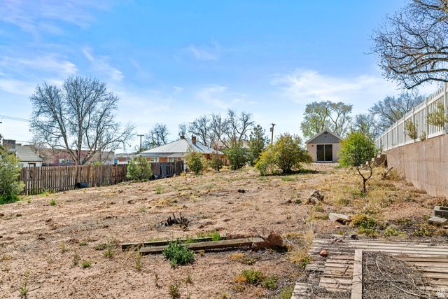 120 N 325 W, Hurricane, UT 84737