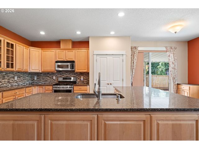 4704 Ne 128TH Ct, Vancouver, WA 98682