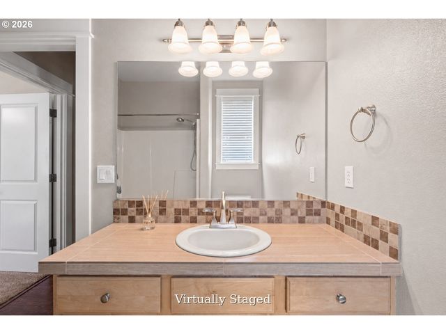 4704 Ne 128TH Ct, Vancouver, WA 98682