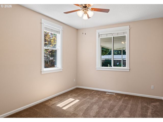4704 Ne 128TH Ct, Vancouver, WA 98682