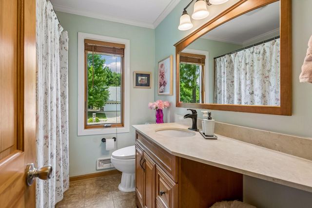 8317 W 103rd Street, Bloomington, MN 55438