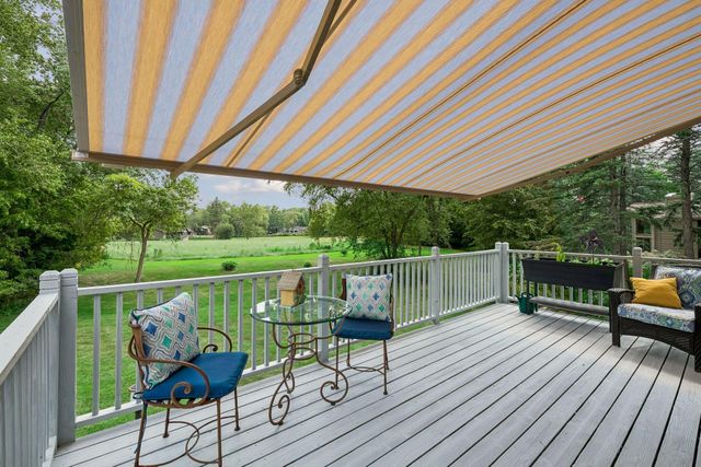 8317 W 103rd Street, Bloomington, MN 55438