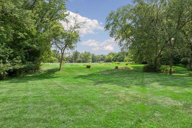 8317 W 103rd Street, Bloomington, MN 55438