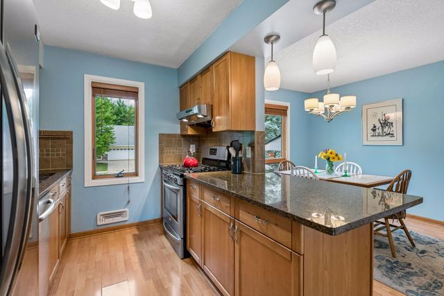 8317 W 103rd Street, Bloomington, MN 55438