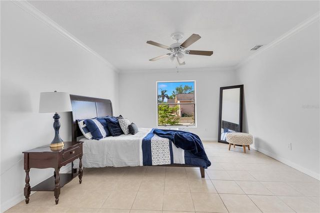 1340 BAKERSFIELD AVENUE, Deltona, FL 32725