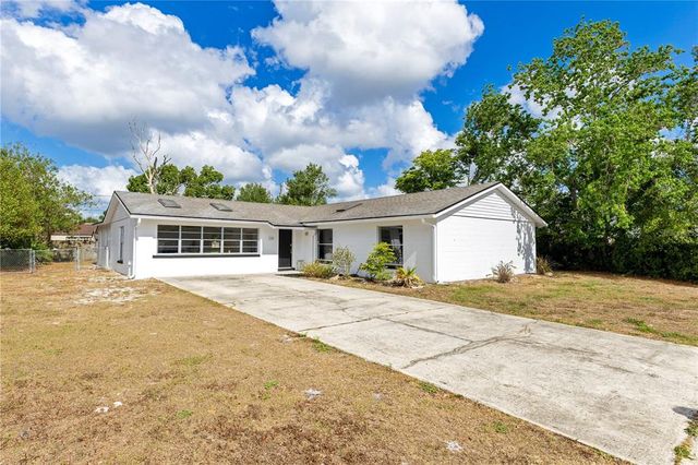 1340 BAKERSFIELD AVENUE, Deltona, FL 32725