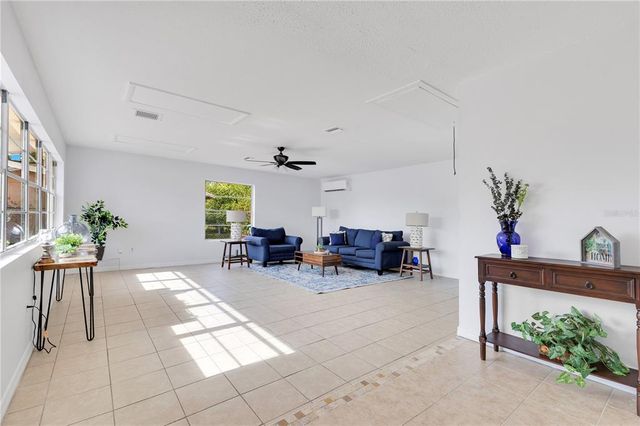 1340 BAKERSFIELD AVENUE, Deltona, FL 32725