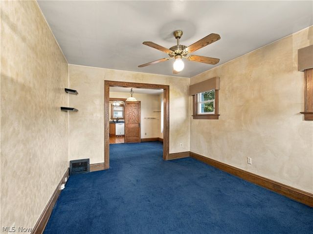 979 Iona Avenue, Akron, OH 44314
