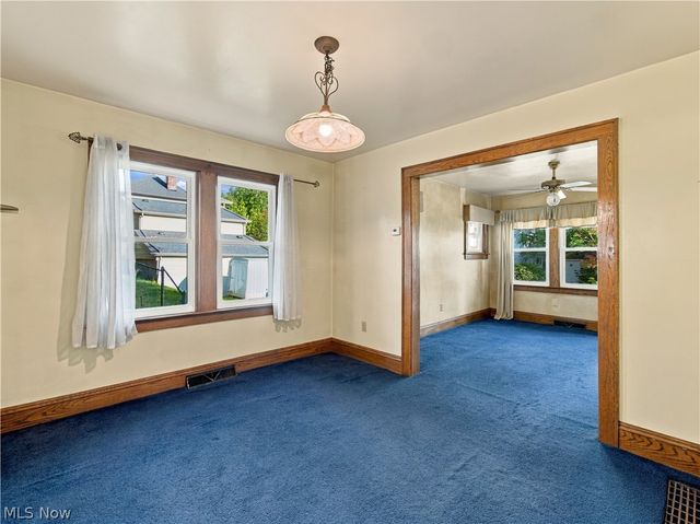 979 Iona Avenue, Akron, OH 44314
