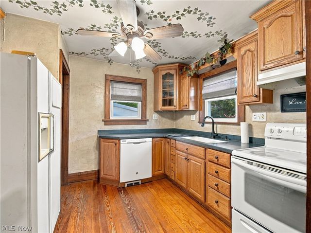 979 Iona Avenue, Akron, OH 44314