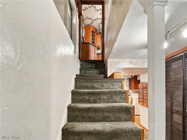 979 Iona Avenue, Akron, OH 44314