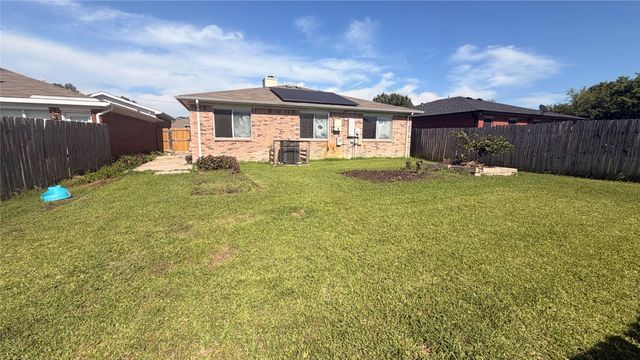 6202 Tidewater Drive, Arlington, TX 76018