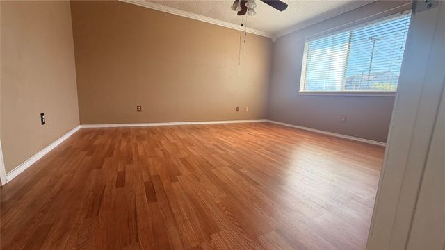 6202 Tidewater Drive, Arlington, TX 76018