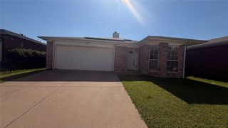 6202 Tidewater Drive, Arlington, TX 76018