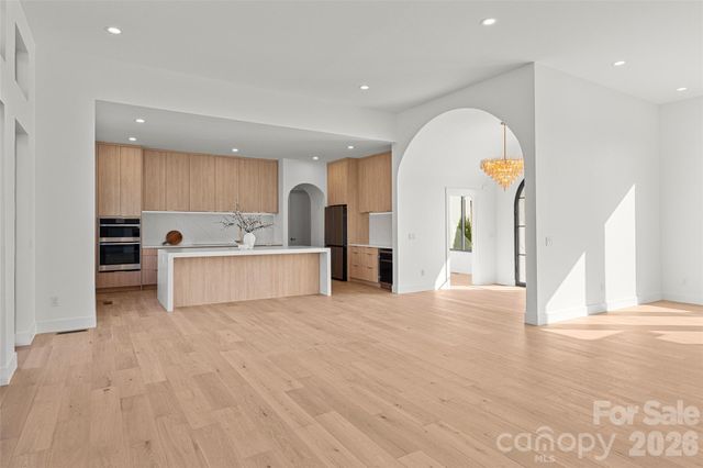 140 Golden Pasture Drive, Fletcher, NC 28732