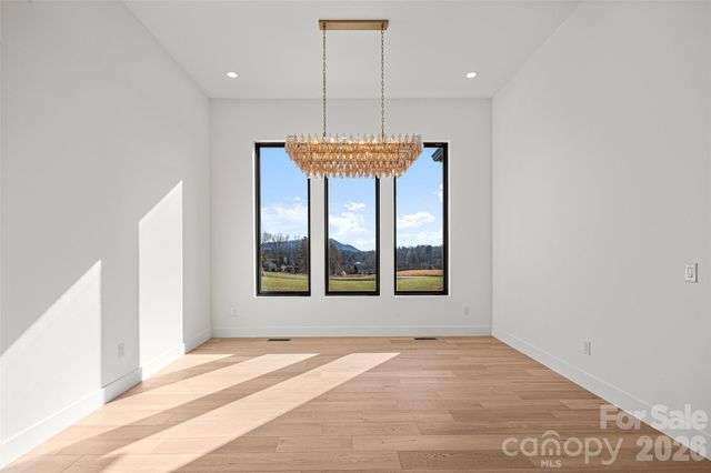 140 Golden Pasture Drive, Fletcher, NC 28732