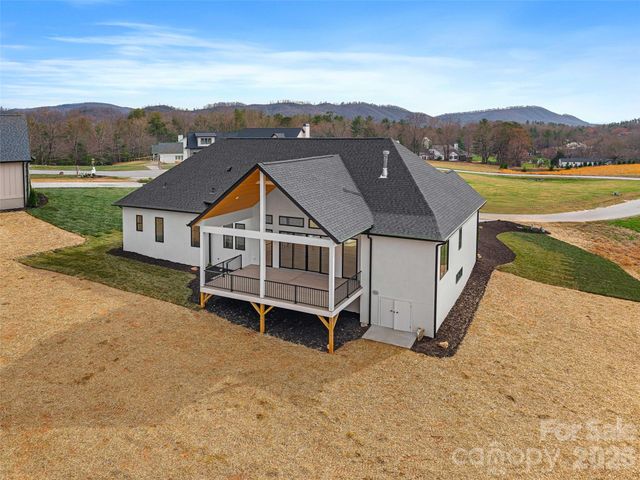 140 Golden Pasture Drive, Fletcher, NC 28732