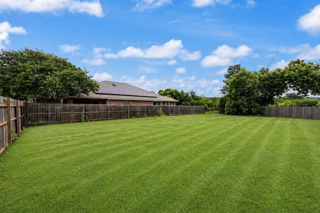 9032 Trail Blazer Drive, Fort Worth, TX 76131