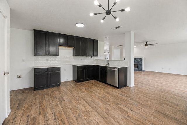 9032 Trail Blazer Drive, Fort Worth, TX 76131