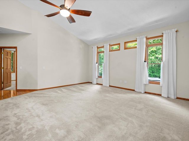 3475 Trail West Drive Ne, Grand Rapids Twp, MI 49525