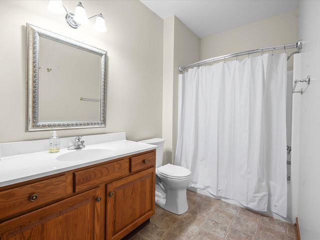 3475 Trail West Drive Ne, Grand Rapids Twp, MI 49525
