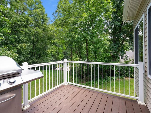 3475 Trail West Drive Ne, Grand Rapids Twp, MI 49525
