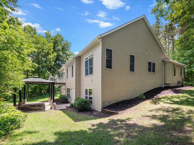 3475 Trail West Drive Ne, Grand Rapids Twp, MI 49525