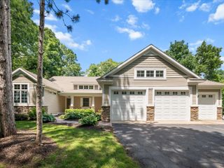 3475 Trail West Drive Ne, Grand Rapids Twp, MI 49525
