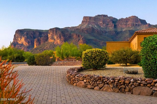 7160 E GRAND VIEW Lane, Gold Canyon, AZ 85119