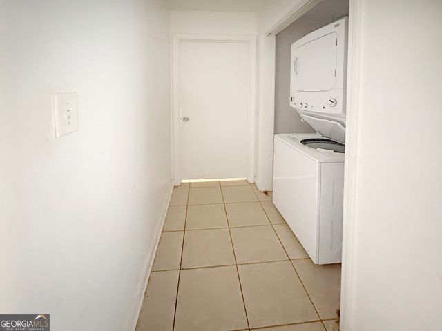 660 Browning Lane SE, Conyers, GA 30013