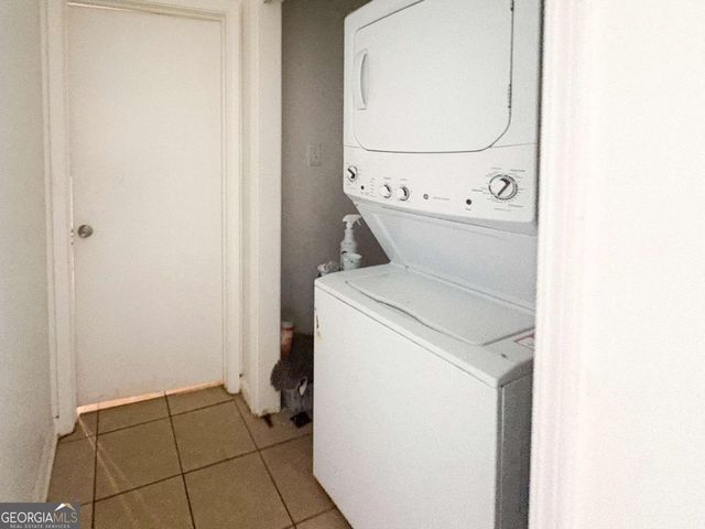 660 Browning Lane SE, Conyers, GA 30013