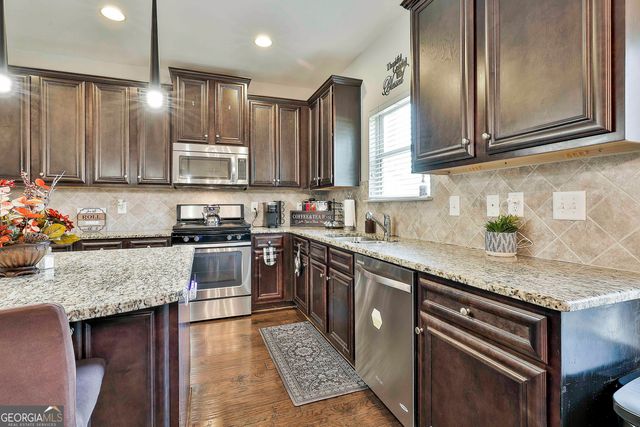 7502 Bowhead Court, Fairburn, GA 30213