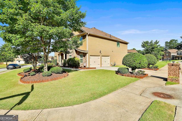 7502 Bowhead Court, Fairburn, GA 30213