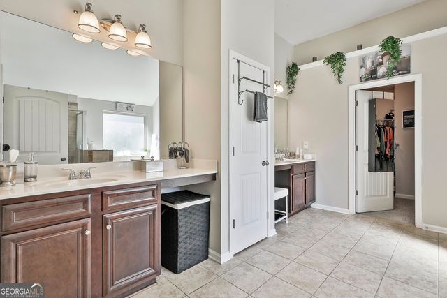 7502 Bowhead Court, Fairburn, GA 30213