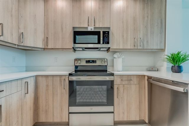 415 ISLAND WAY 311, Clearwater, FL 33767