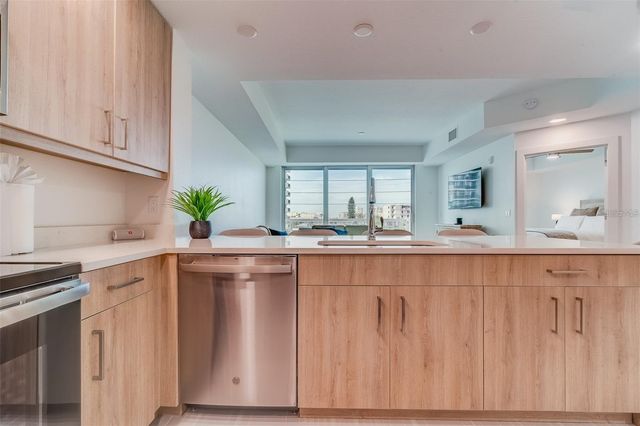 415 ISLAND WAY 311, Clearwater, FL 33767