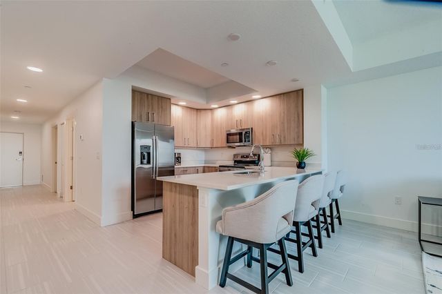 415 ISLAND WAY 311, Clearwater, FL 33767