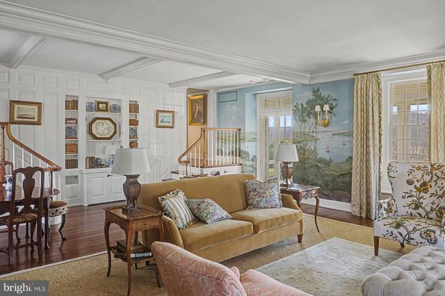 2950 WINDY BUSH RD, Newtown, PA 18940