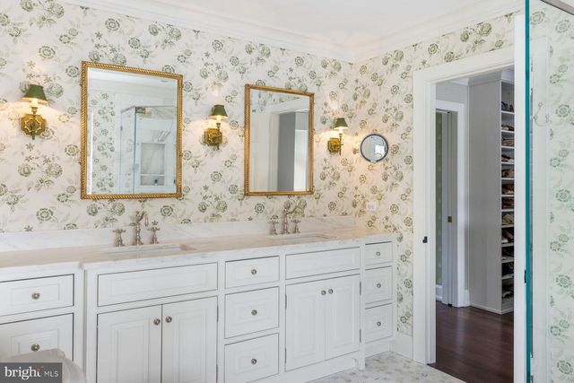 2950 WINDY BUSH RD, Newtown, PA 18940