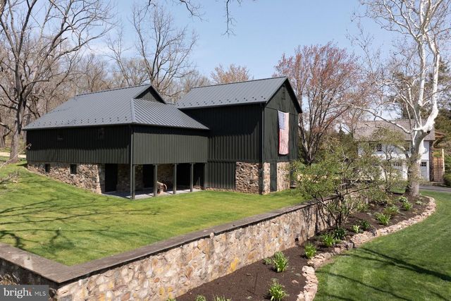 2950 WINDY BUSH RD, Newtown, PA 18940