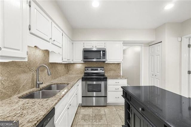 24 Plantation Drive NE, Atlanta, GA 30324
