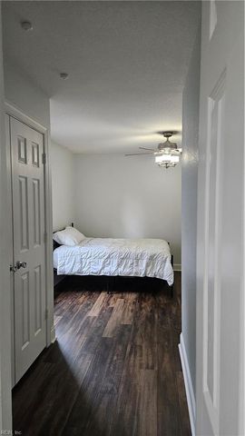 122 N Budding AVE, Virginia Beach, VA 23452