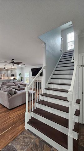 122 N Budding AVE, Virginia Beach, VA 23452