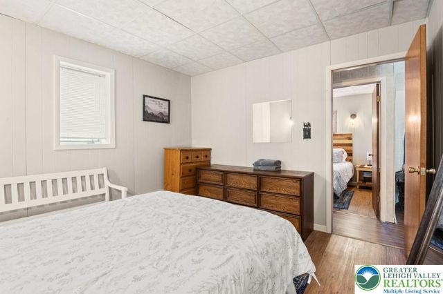 70 Pineknoll Drive, Kidder Twp, PA 18235