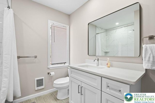 70 Pineknoll Drive, Kidder Twp, PA 18235