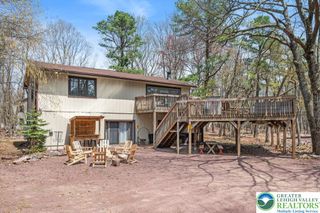 70 Pineknoll Drive, Kidder Twp, PA 18235