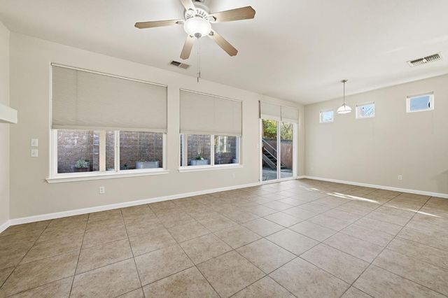 818 Alpine St, Jackson, CA 95642