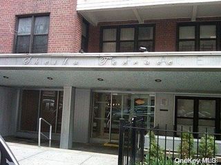 37-30 73 Street 1A, Jackson Heights, NY 11372
