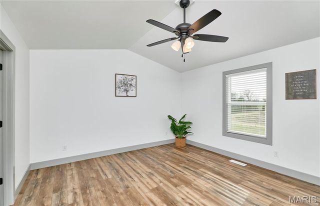 28723 Woodland Heights Drive, Warrenton, MO 63383