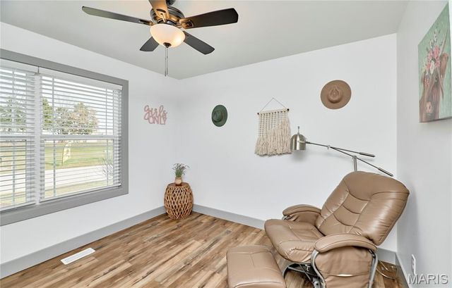 28723 Woodland Heights Drive, Warrenton, MO 63383